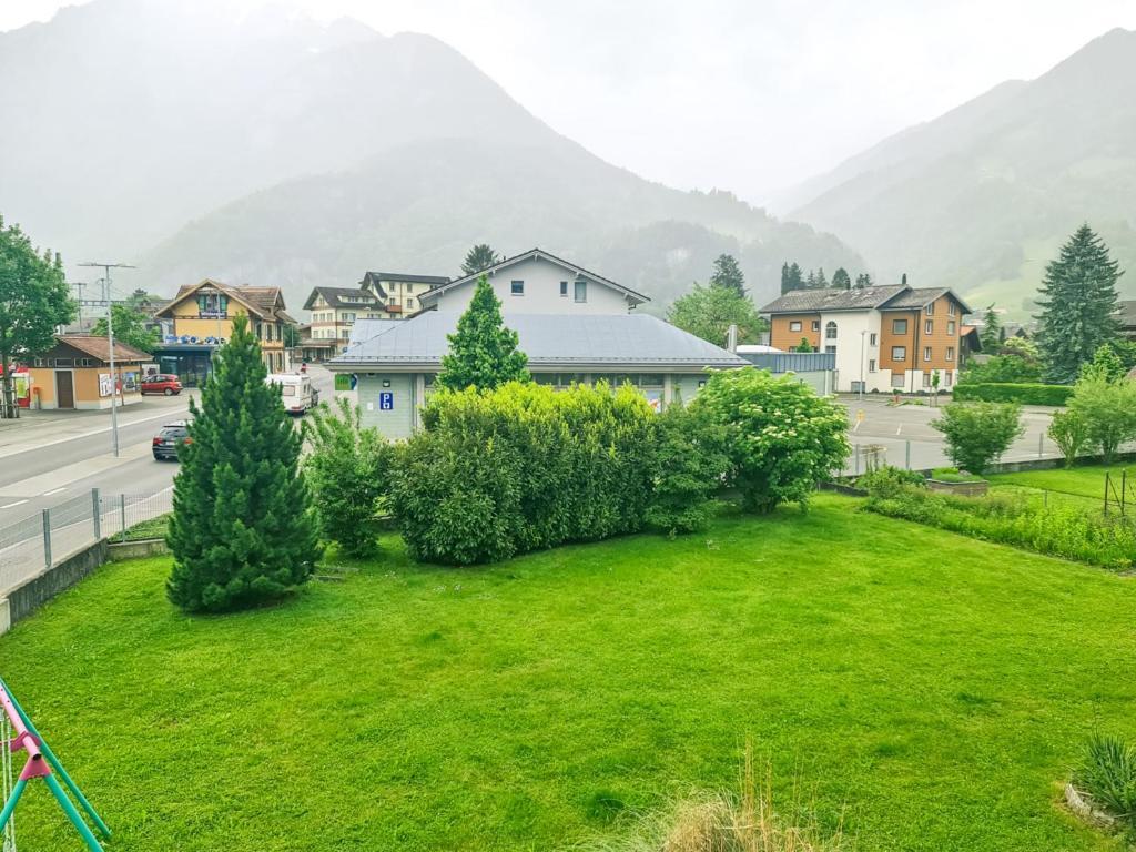 Abendberg Apartment - Aare Jungfrau Ag Вилдерсвил Екстериор снимка